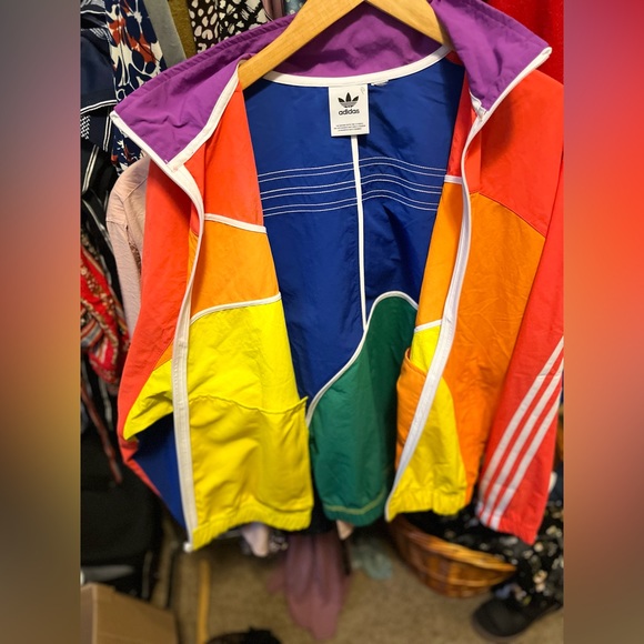 Adidas unisex Rainbow Off-center Windbreaker / Jacket 90’s style #pride - Picture 8 of 9